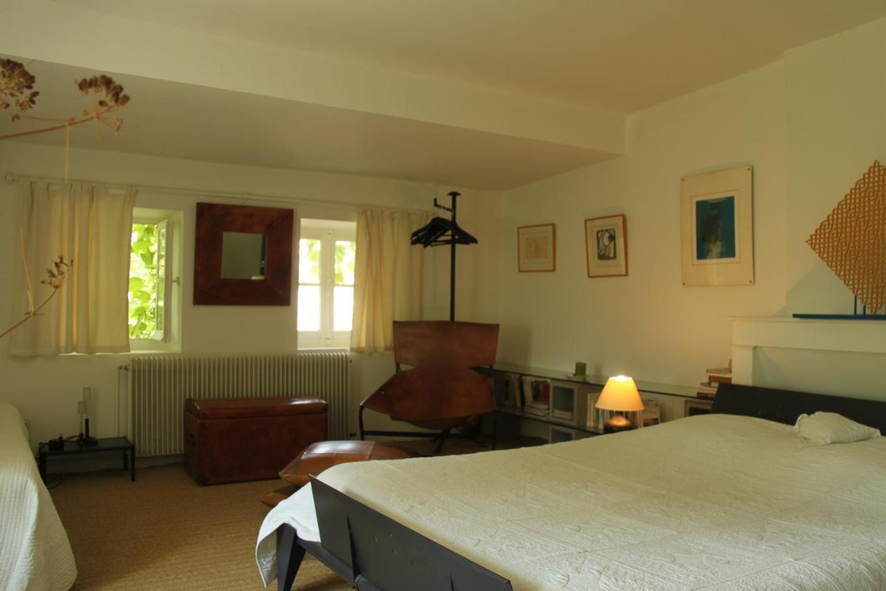 La Mazade de Saint Mamert Habitación foto